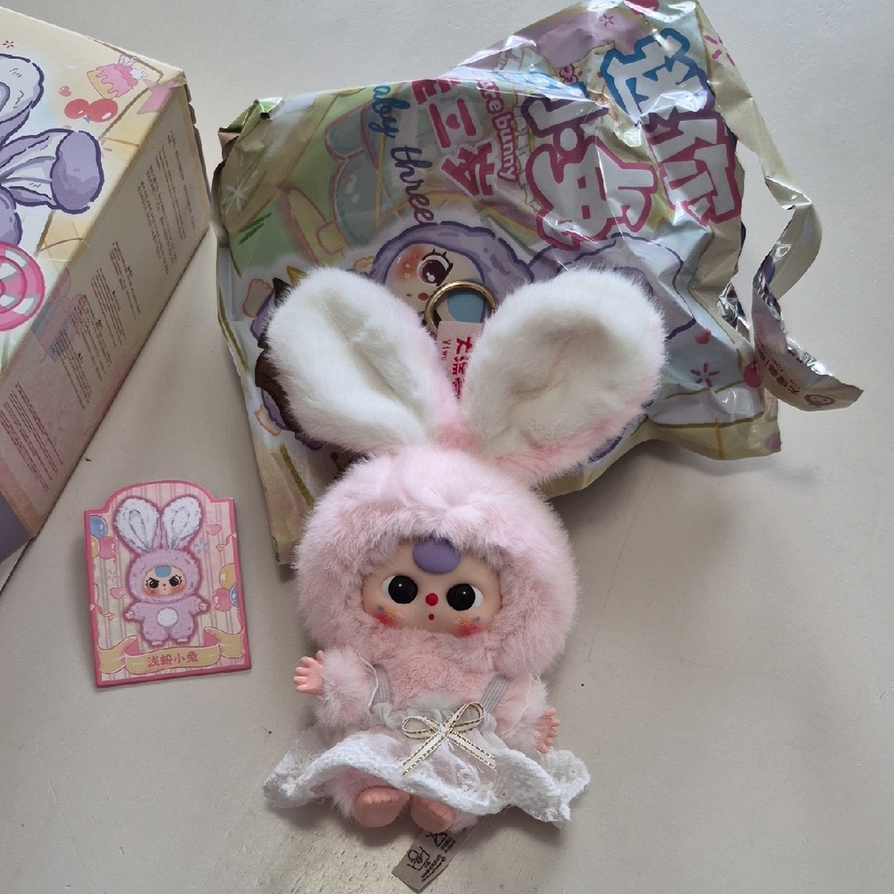 Baby Three Miniature Bunny Plush Pendant🐰